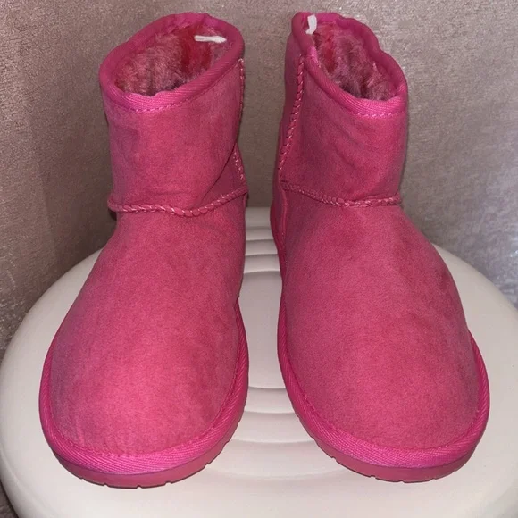 The Children's Place Pink Kids Boots - Picture 3 of 9